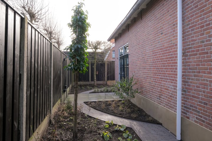 Foto 18 van Oosteinde 49