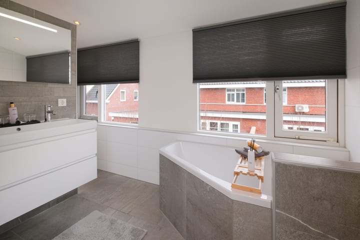 Foto 33 van Oosteinde 49