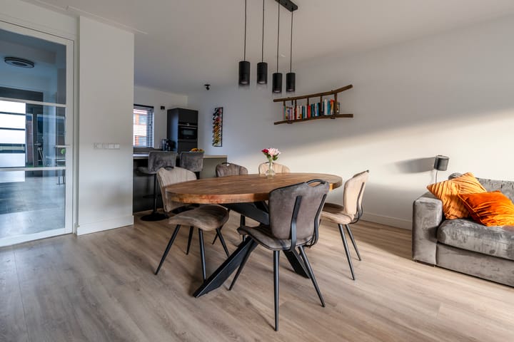 Foto 6 van Brugakker 5725