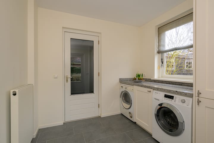 Foto 13 van Baljuw 45