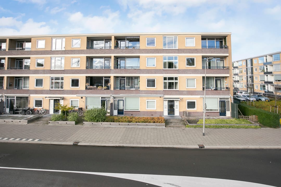 Photo 26 of Thorbeckestraat 85