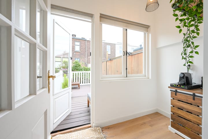 Foto 24 van Van Egmondstraat 108