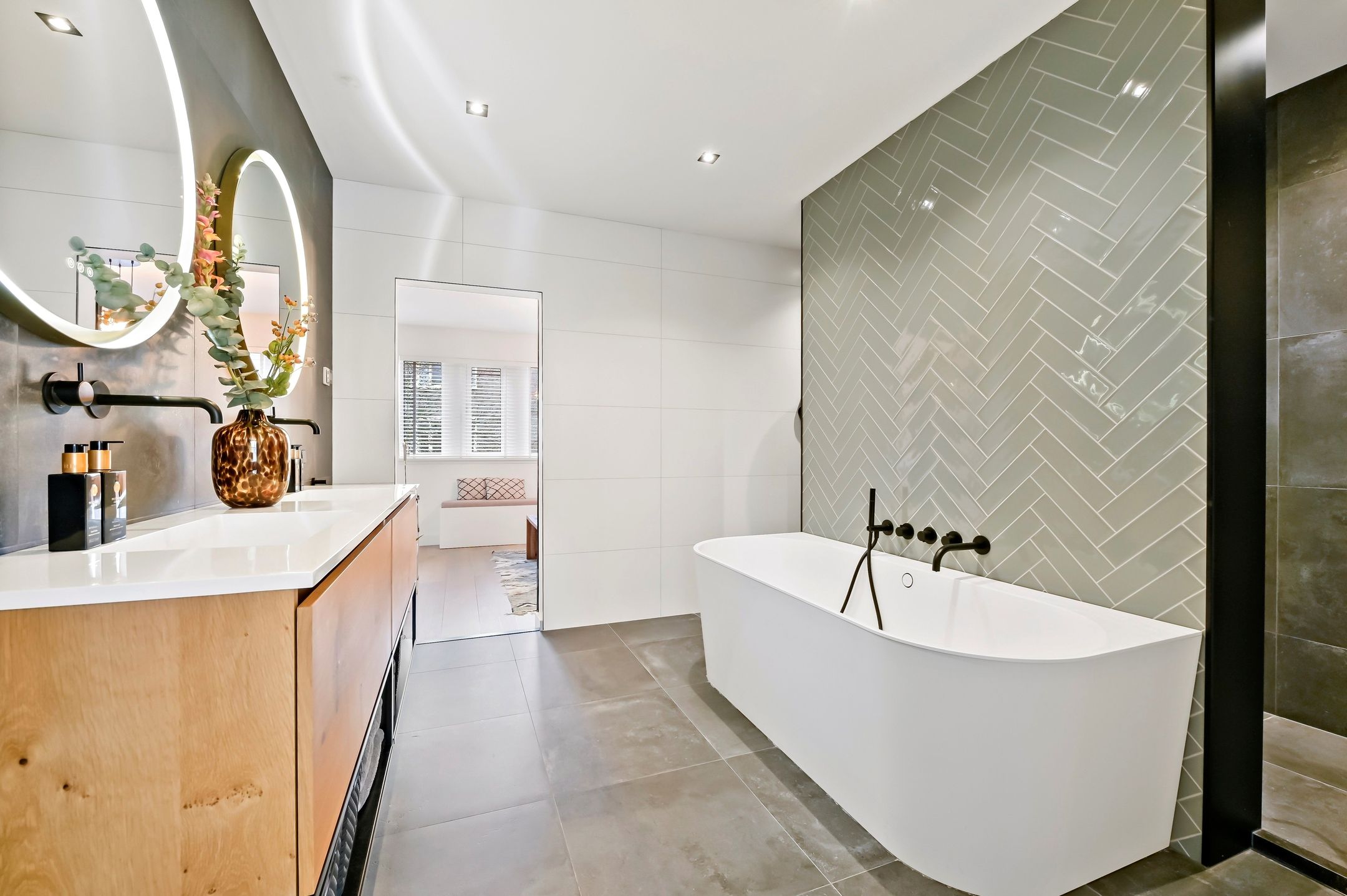 Photo 33 of Orchideestraat 26