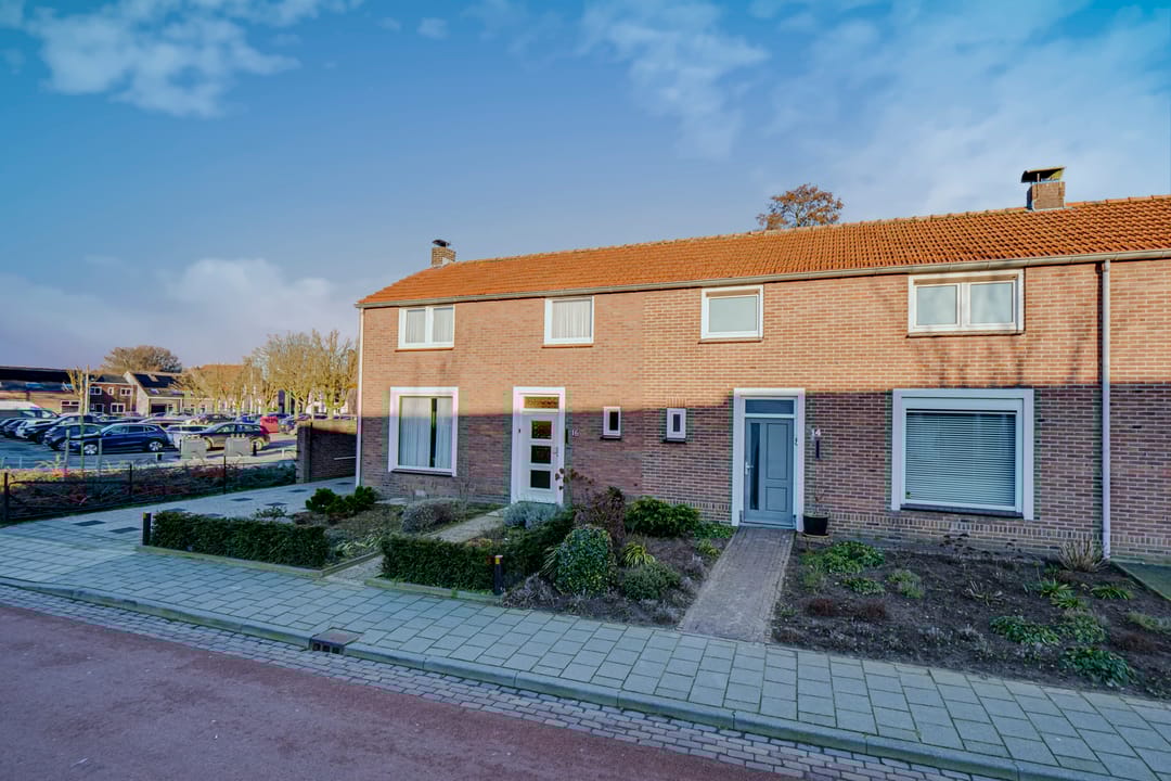 Foto 2 van Deken Thielenstraat 16