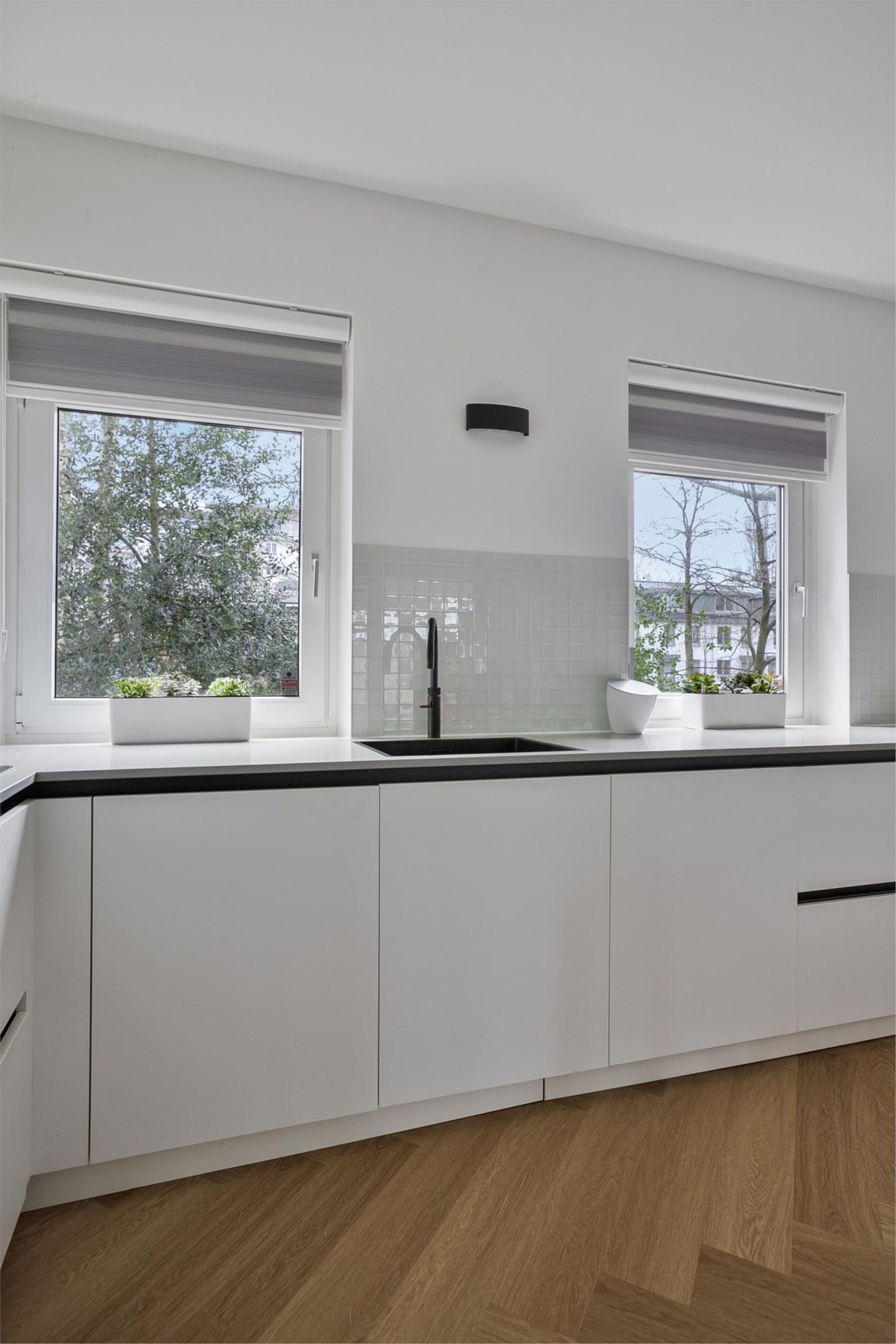 Photo 14 of Erasmuslaan 18