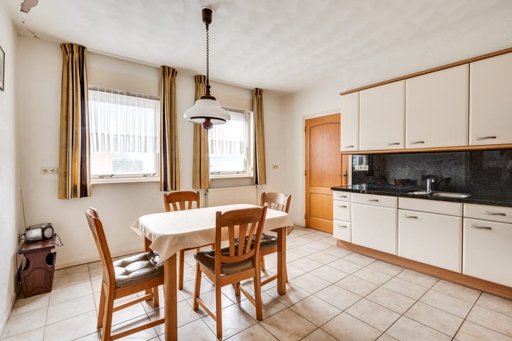 Photo 3 of Beekseweg 1-A