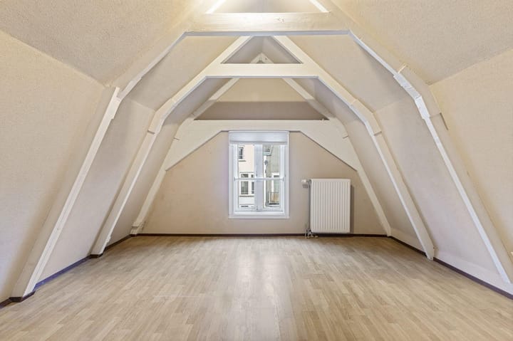 Foto 19 van Govert Flinckstraat 153-2