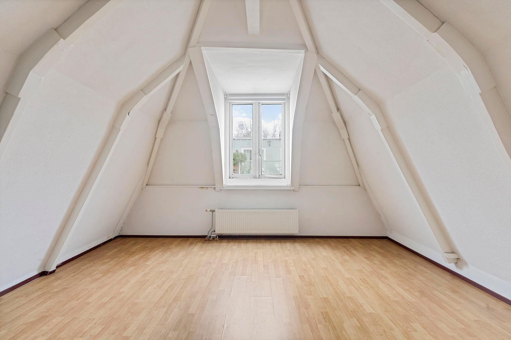 Foto 15 van Govert Flinckstraat 153-2