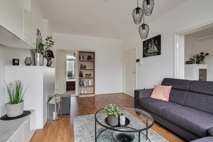 Foto 12 van Isabellastraat 4