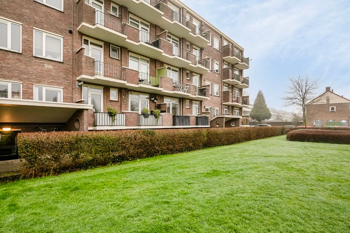 Foto 35 van Isabellastraat 4