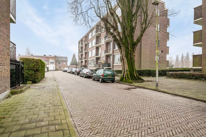 Foto 37 van Isabellastraat 4