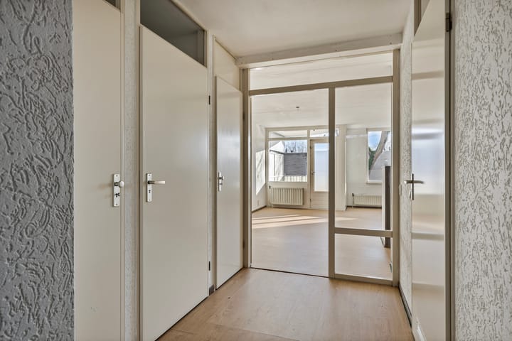 Photo 12 of Zernikestraat 68