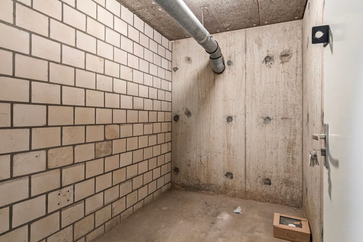 Photo 24 of Zernikestraat 68