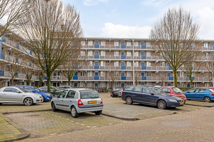 Photo 28 of Zernikestraat 68