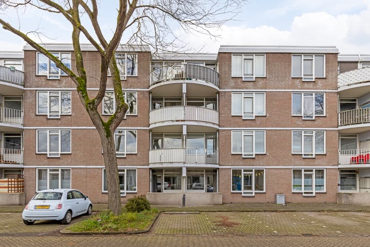 Photo 36 of Zernikestraat 68