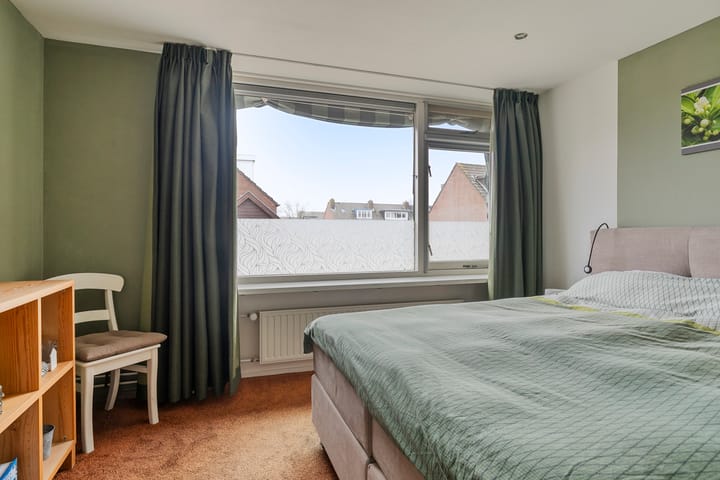 Foto 14 van Curielaan 2