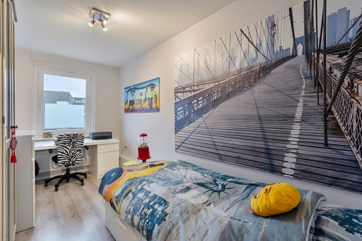 Photo 26 of Jacob Ruysdaelstraat 36