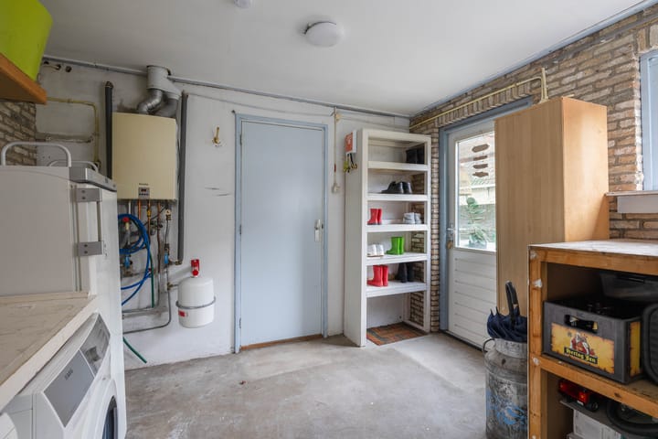 Photo 22 of Breedstraat 140