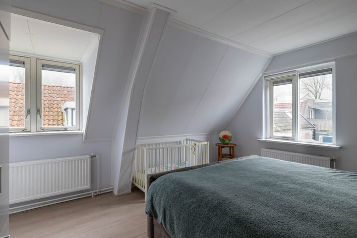 Photo 25 of Breedstraat 140