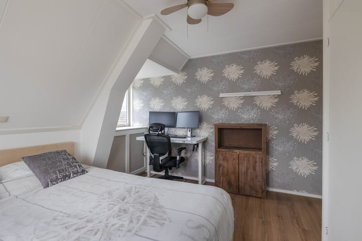 Photo 33 of Breedstraat 140