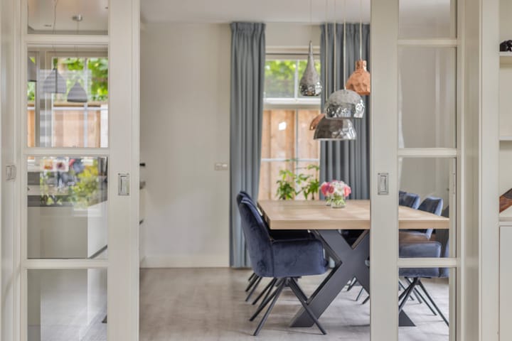 Foto 11 van Vuurvlinder 1