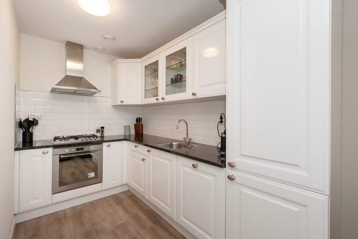 Foto 3 van Mattenbiesstraat 104