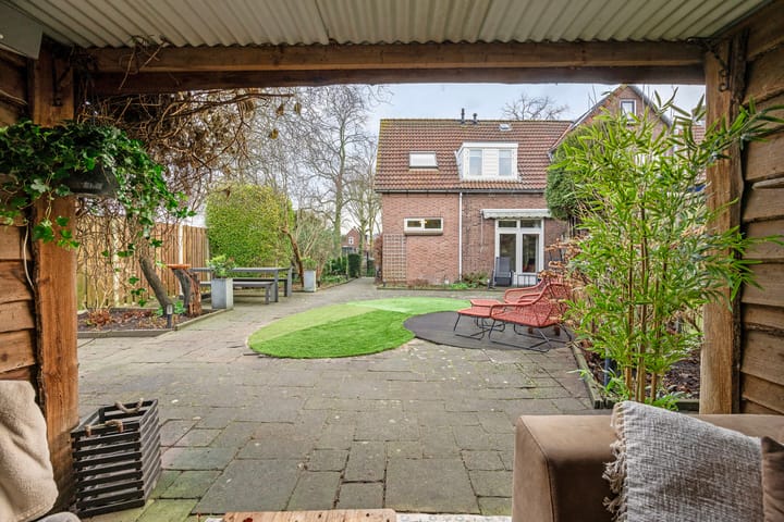 Photo 32 of Tuinstraat 92