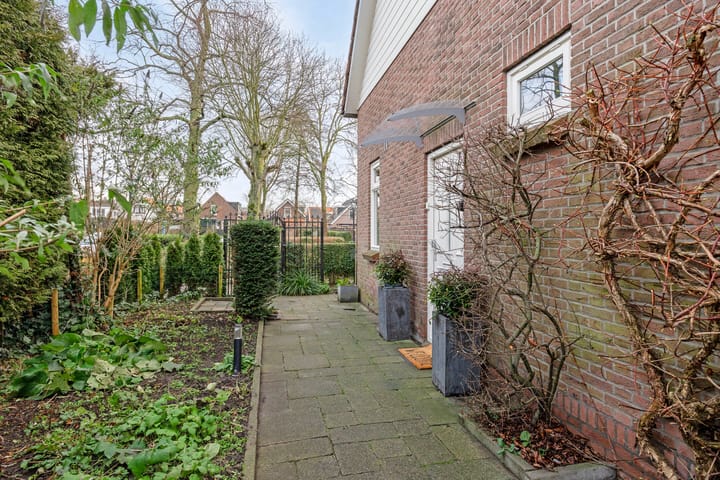 Photo 34 of Tuinstraat 92