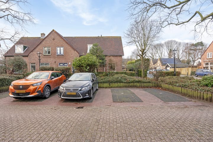 Photo 35 of Tuinstraat 92