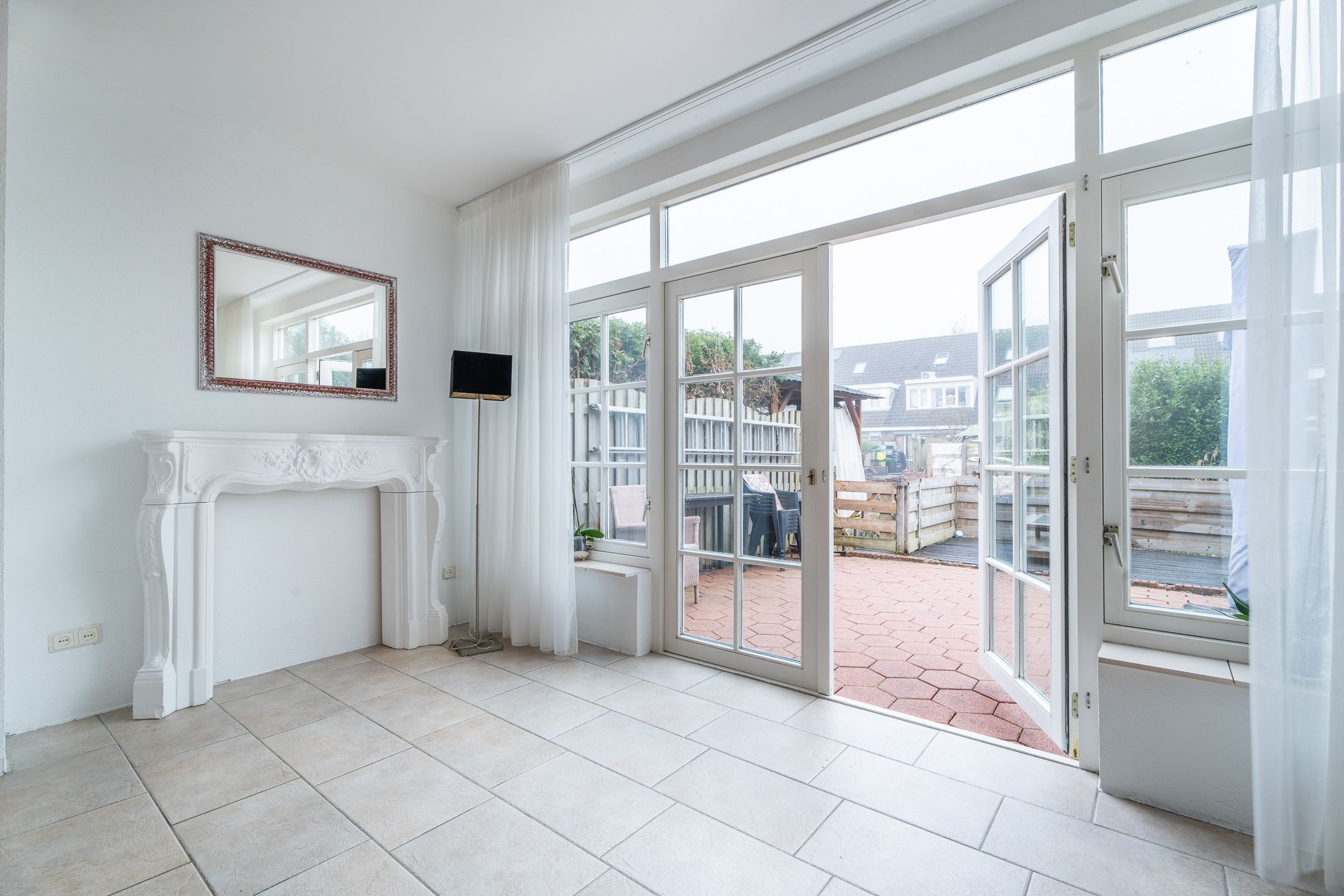 Photo 12 of Benthuizenstraat 66