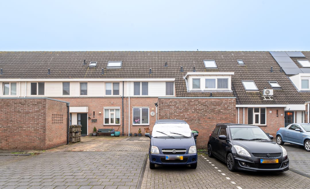 Photo 28 of Benthuizenstraat 66