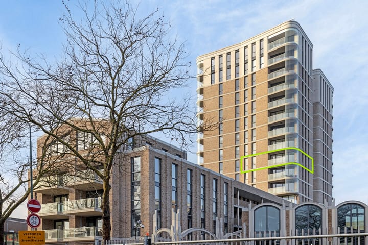 Photo 1 of Carmelietenstraat 83