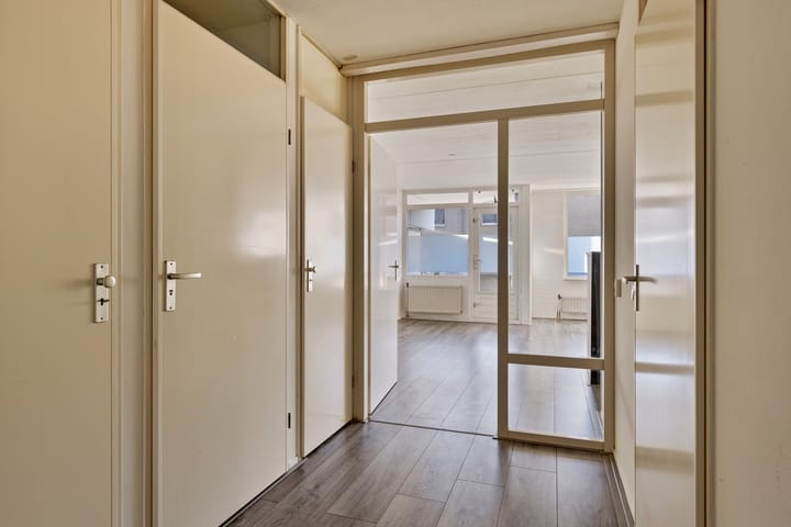 Foto 11 van Zernikestraat 10