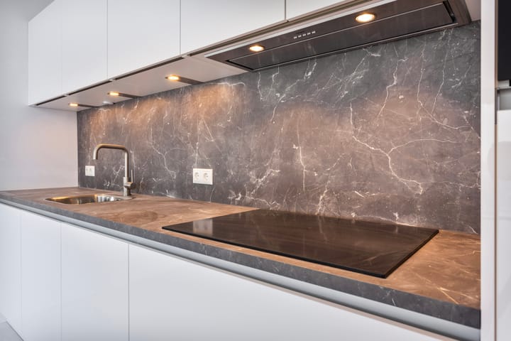 Photo 11 of Carmelietenstraat 83