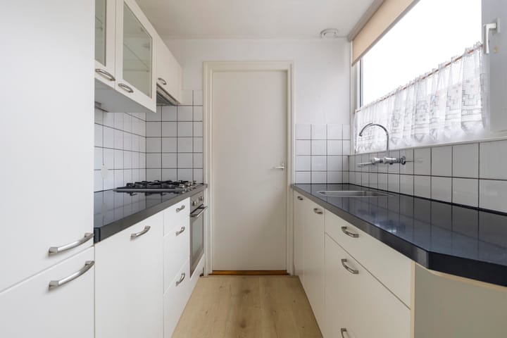 Foto 15 van Hobbemastraat 48