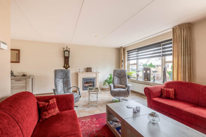 Photo 9 of Oeverloper 20