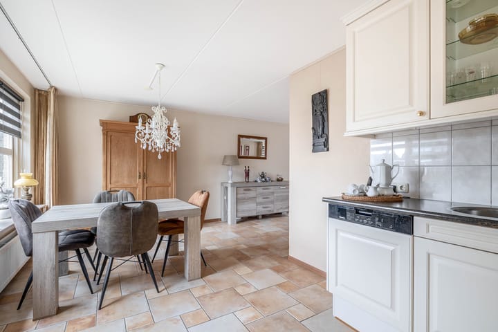 Photo 13 of Oeverloper 20