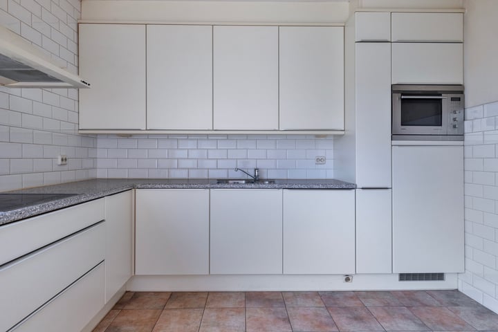 Bekijk foto 4 van Weilustlaan 101