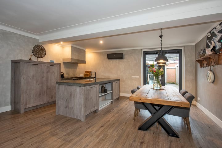 Foto 10 van Braakmansdijk 65