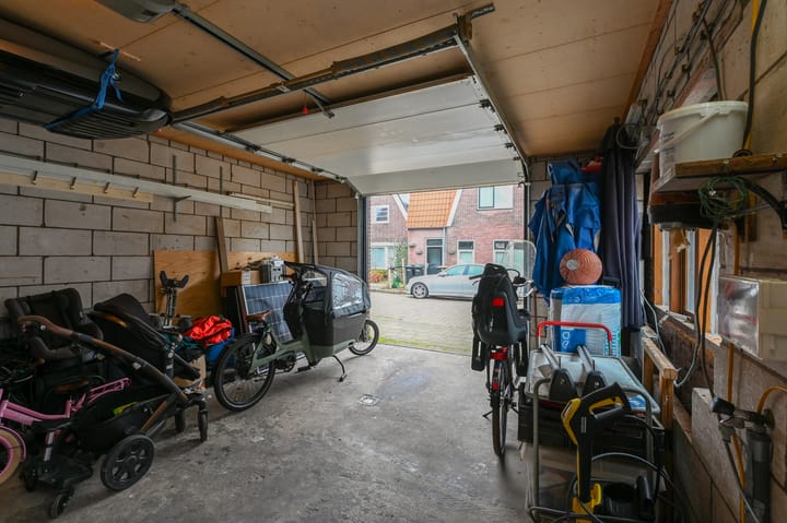 Foto 49 van Johan Messchaertstraat 38