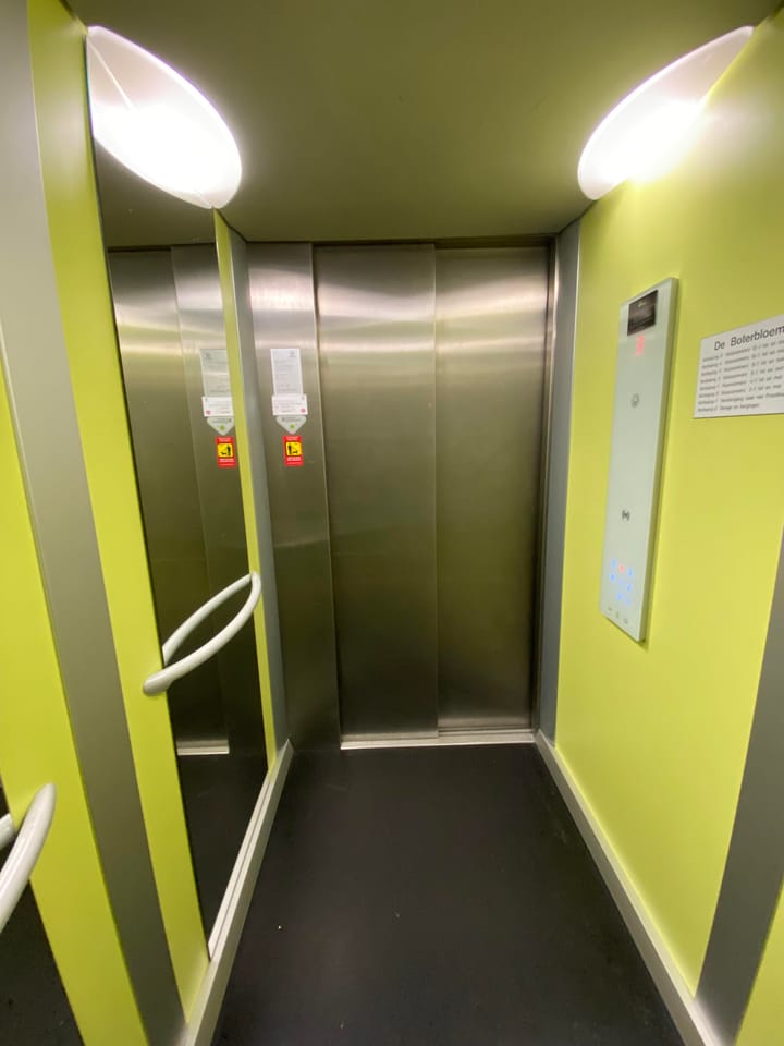 Photo 2 of Laan van Presikhaaf 10-7