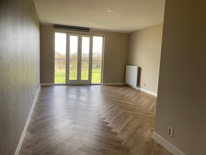 Photo 14 of Laan van Presikhaaf 10-7