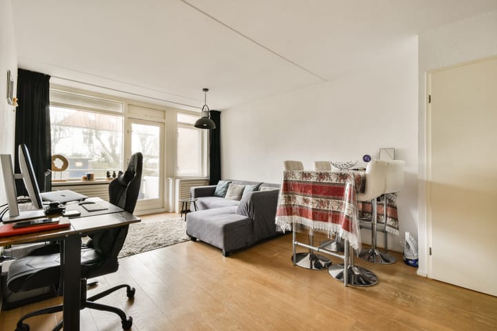 Foto 2 van Hogeweg 62-F3