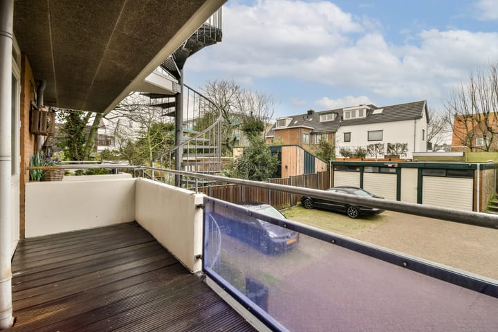 Foto 7 van Hogeweg 62-F3