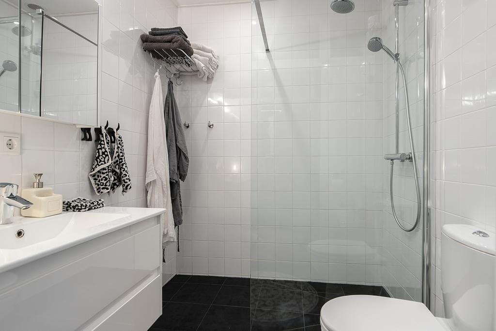 Photo 21 of Sint Maartenstraat 6-B