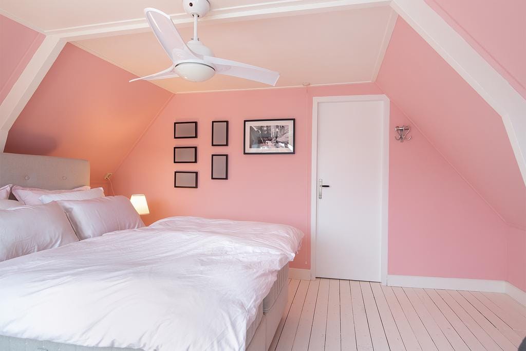 Photo 31 of Sint Maartenstraat 6-B