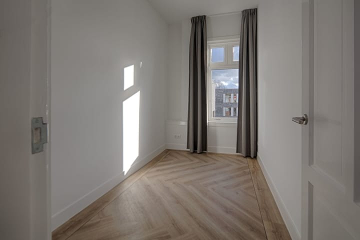 Foto 9 van Abeelstraat 55