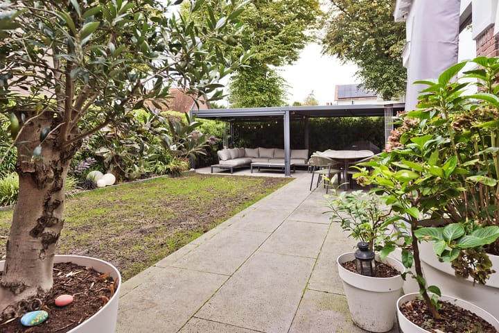 Foto 35 van Hoofdweg 683