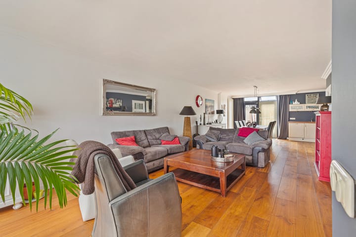 Foto 2 van Meerval 47