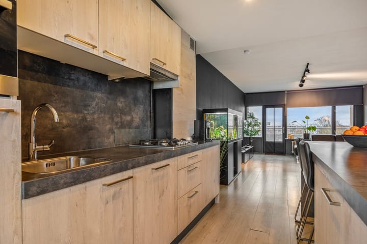 Foto 16 van Plutostraat 364